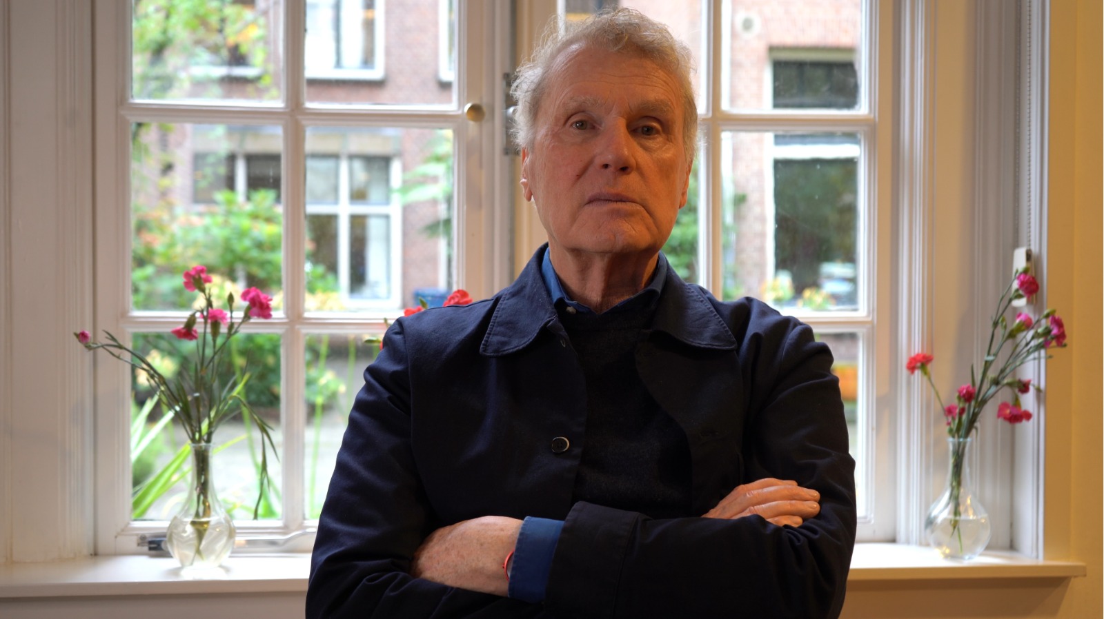 Adriaan van Dis over laaggeletterdheid en de ontlezing